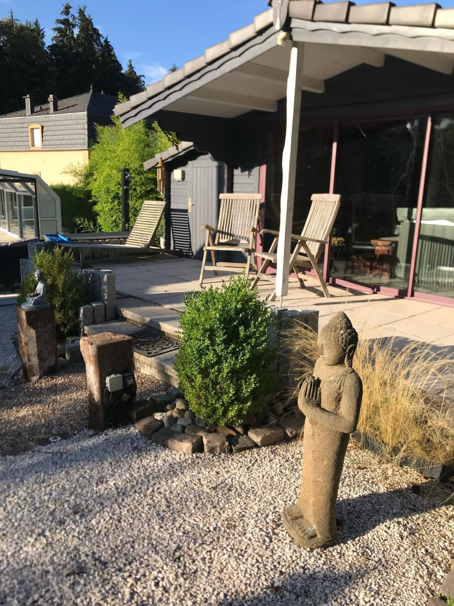 Logis Hotel Domaine Du Moulin Saint-Avold Exterior photo