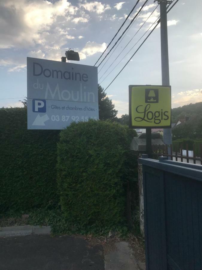 Logis Hotel Domaine Du Moulin Saint-Avold Exterior photo